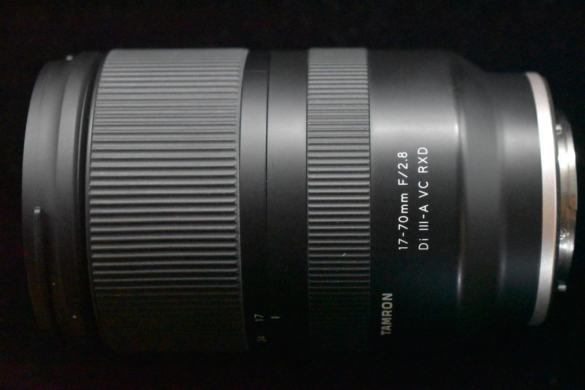 [US Duty Paid] Lente Tamron 17-70 mm f/2,8 Di III-A VC RXD para Sony E #8088