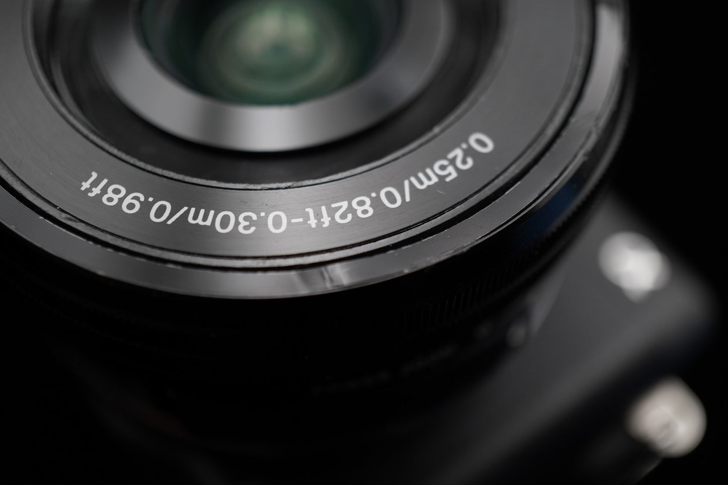 ENGLISH OK! [US Duty Paid] Sony α NEX-6 Digital Camera w/ 16-50mm PZ Lens 9970