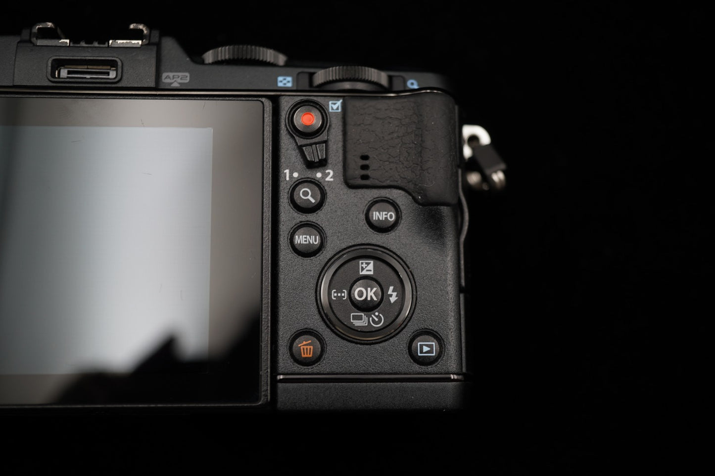 Olympus PEN E-P5 Black Body Wifi Digital Camera From CAL US Duty Paid 9587