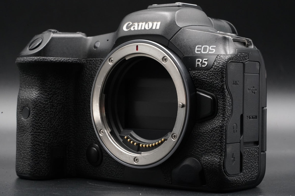 Canon EOS R5 Mirrorless Digital Camera Excellent Condition US STOCK #10629