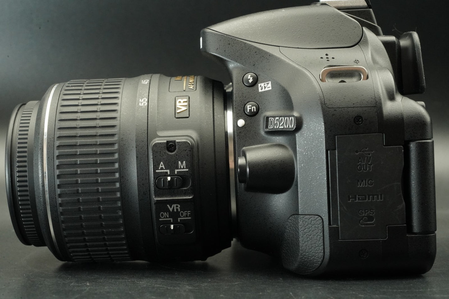 Nikon D5200 Digital Camera AF-S 18-55mm f/3.5-5.6 55-300mm f/4.5-5.6 Lens #11708