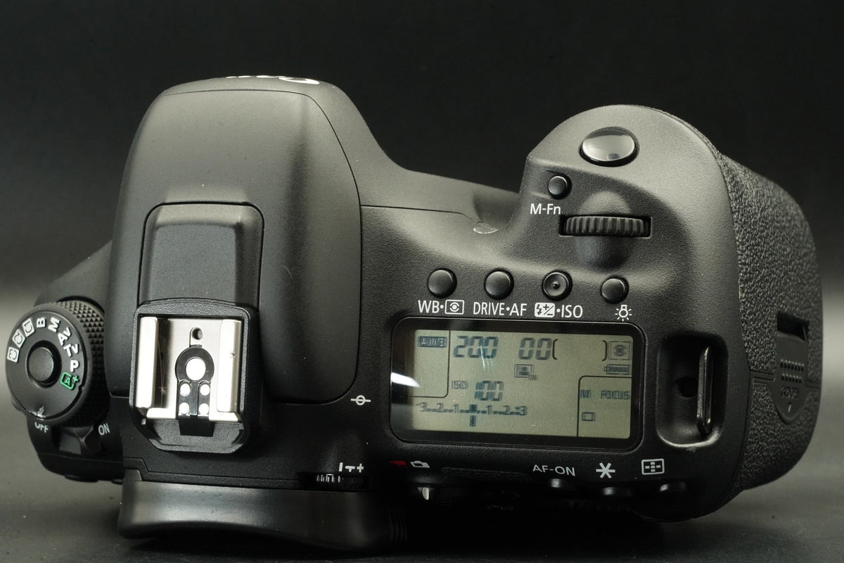 Canon EOS 7D Mark II DSLR Digital SLR Video Camera Used US STOCK #11989