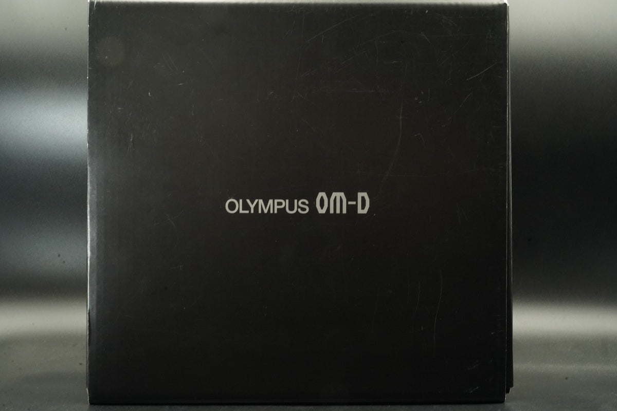 Olympus OM-D E-M5 Mark II w/ 14-42mm + 40-150mm Lens Black -16703 cuts- #12072
