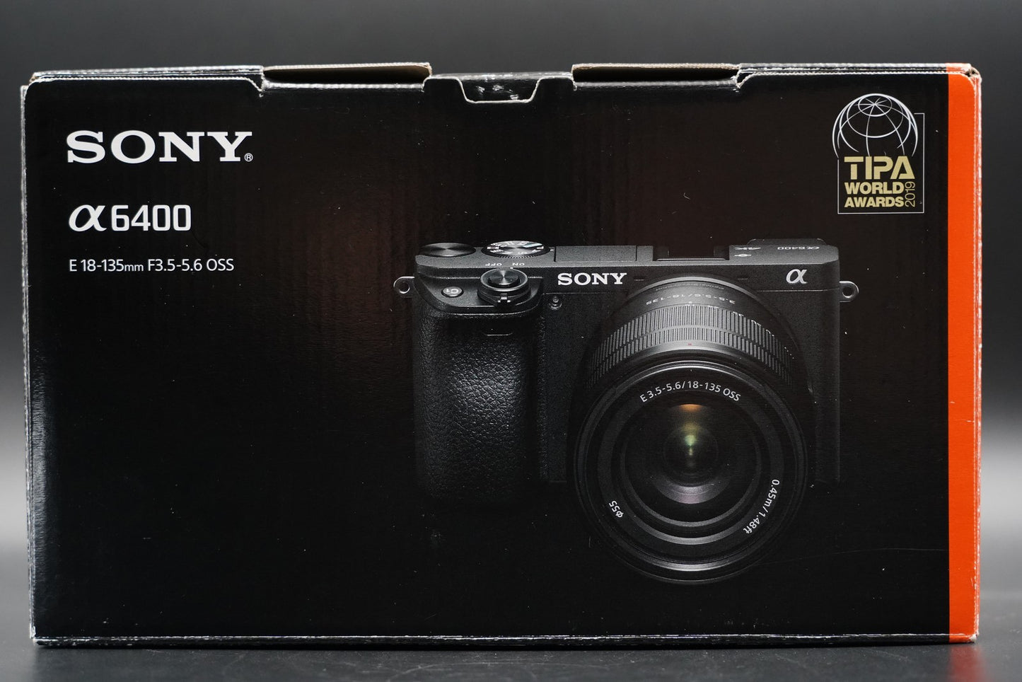 Sony Alpha A6400 Mirrorless Digital Camera Black w/  18-135mm Lens 10800