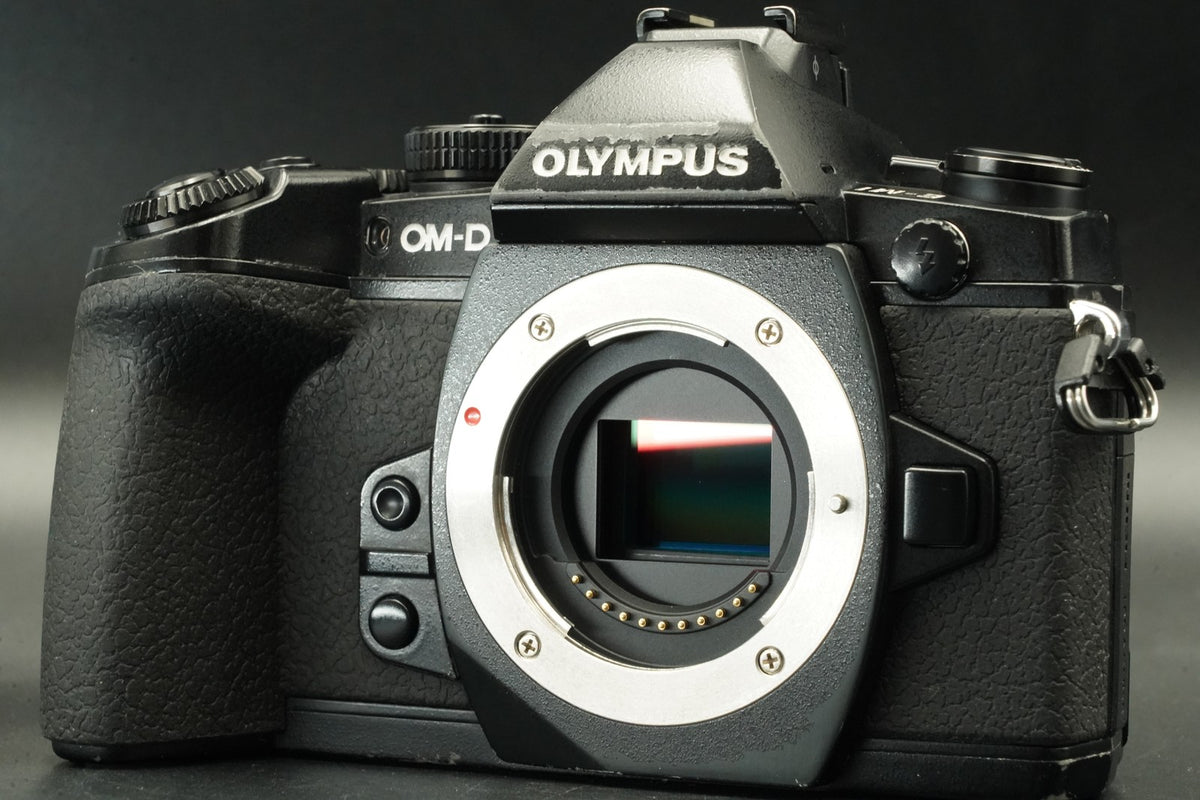 Olympus OM-D E-M1 Digital Camera Black Body From JAPAN -131400 cut- #12128