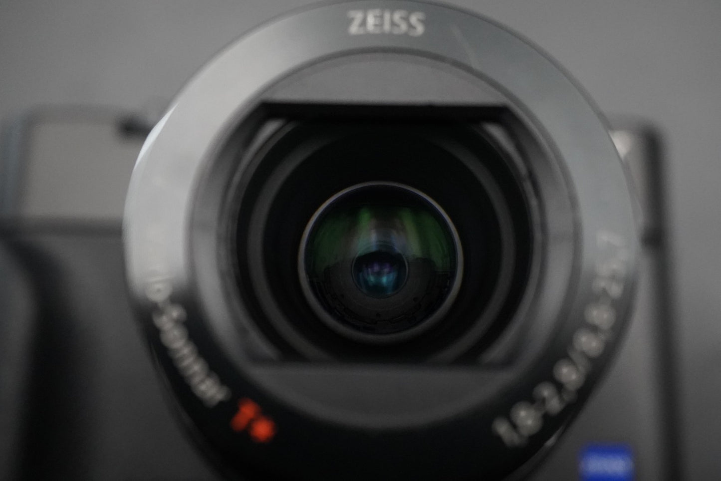 Sony Cyber-Shot DSC-RX100 IV M4 20.1MP 4K Digital Camera US Duty Paid 10820