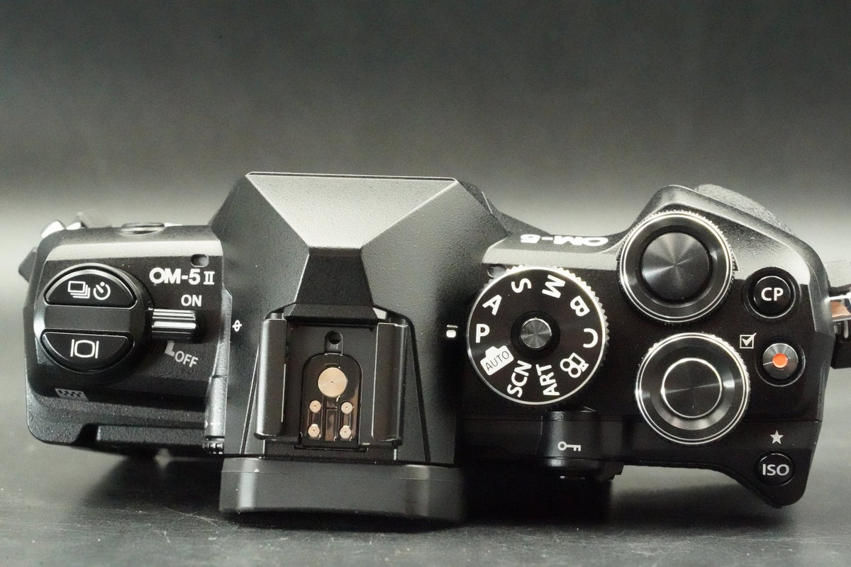 OM SYSTEM OM-5 Mark II Black Mirrorless Digital Camera -2467 cuts- #12741