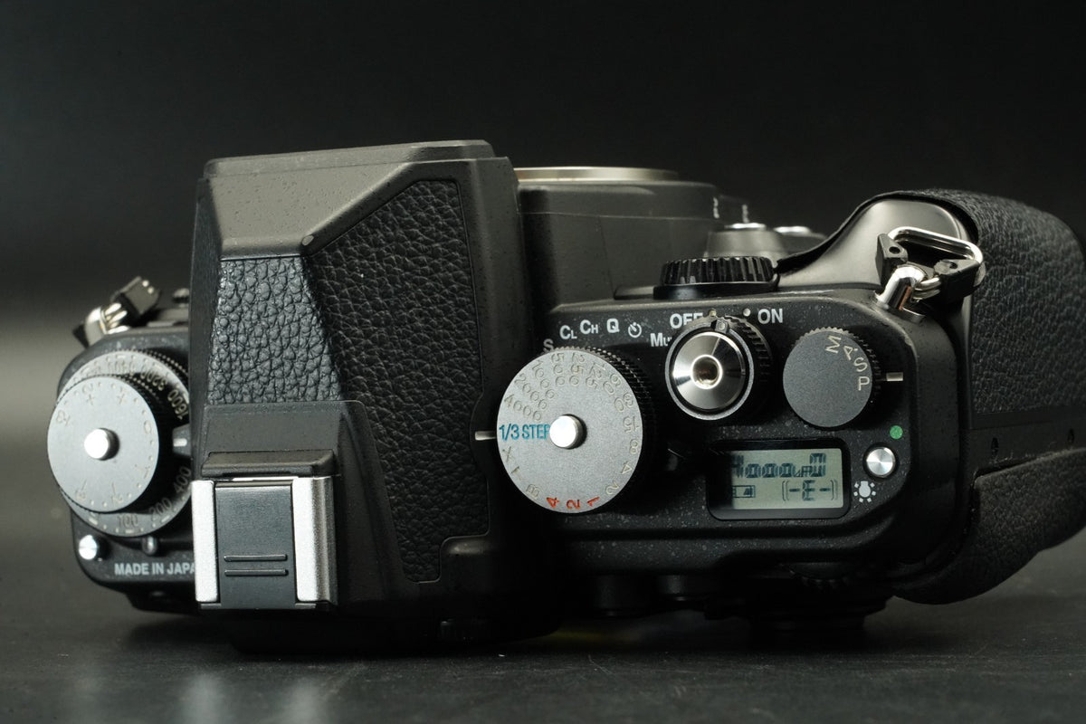 Nikon Df Negro DSLR Cuerpo de la cámara digital -71643 cortes- #11593