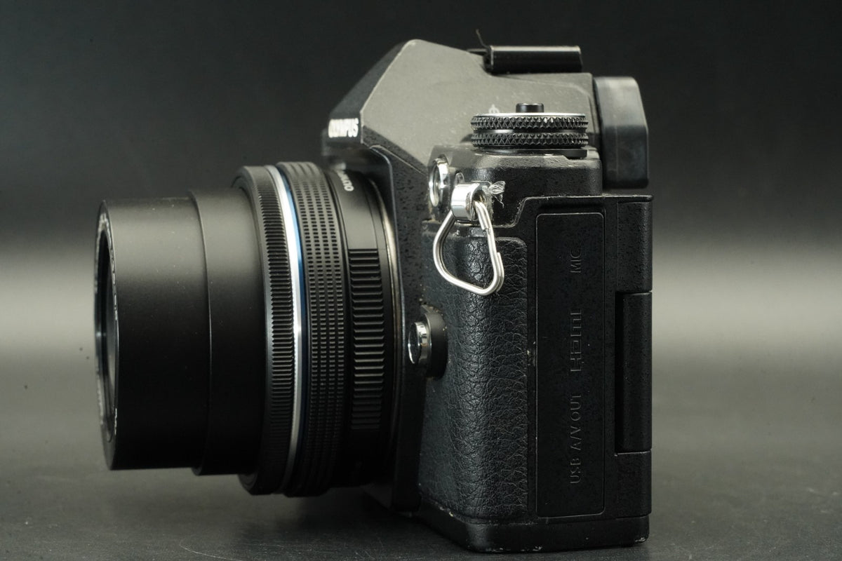Olympus OM-D E-M5 Mark II 16.1MP Digital SLR Camera Black US STOCK #11693
