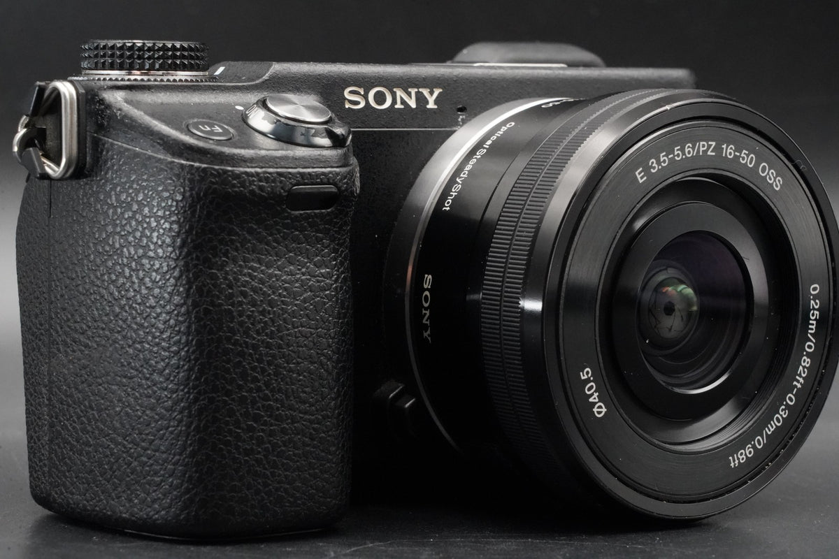 Sony α NEX-6 Digital Camera w/ 16-50mm 55-210mm Lens PZ Lens US STOCK #11056