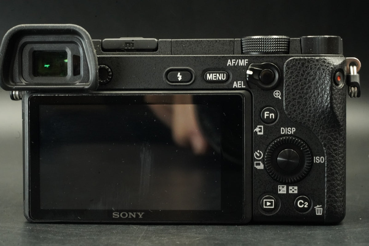 Sony a6300 + 16-50mm PZ Lens Mirrorless Digital Camera Black -8600 cuts- #12358