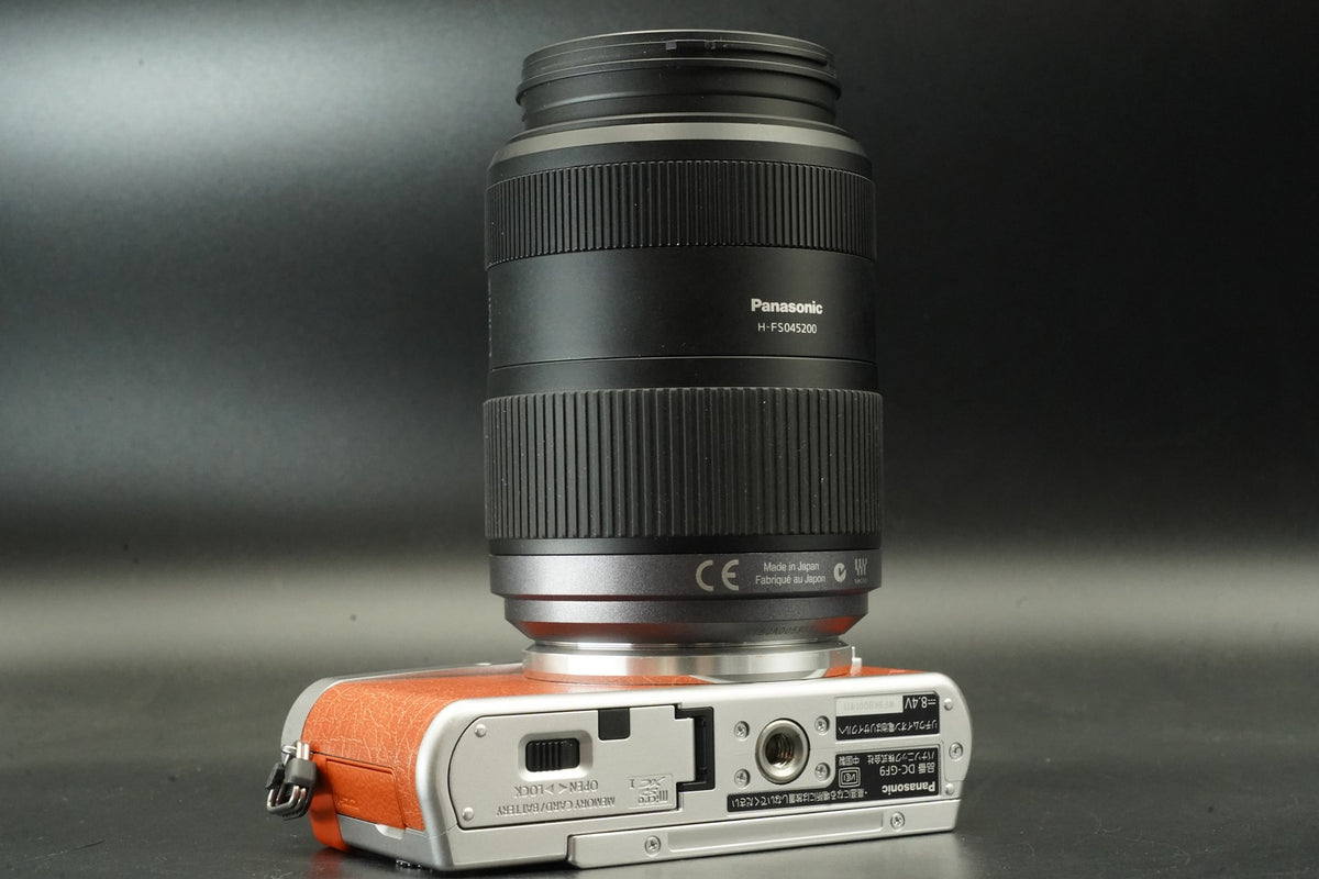 Panasonic LUMIX DC-GF9 Orange w/ G VARIO 45-200mm f/4-5.6 !! US STOCK #12005