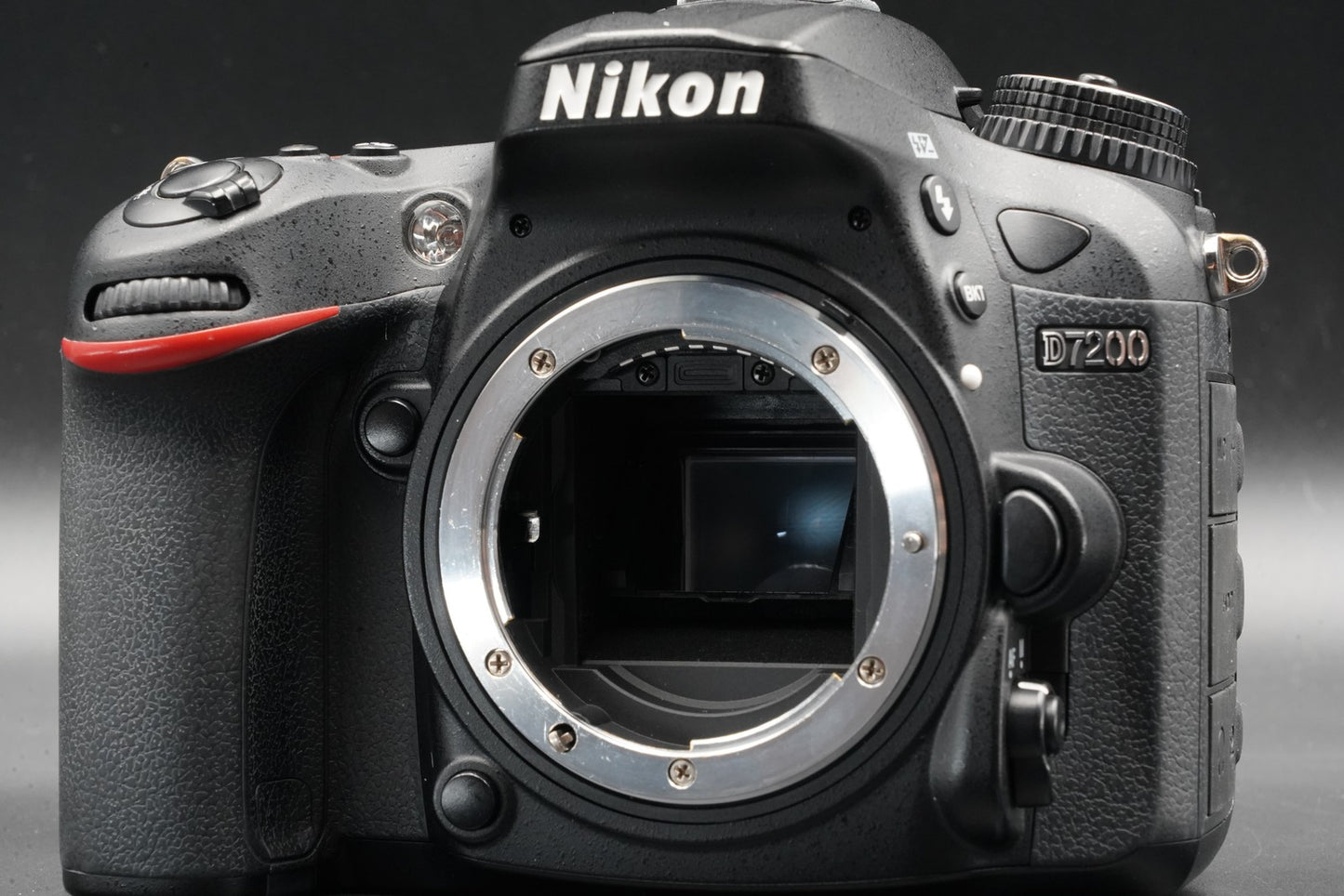 Nikon D7200 24.2 MP Digital SLR Camera Body Only US DUTY PAID 11265