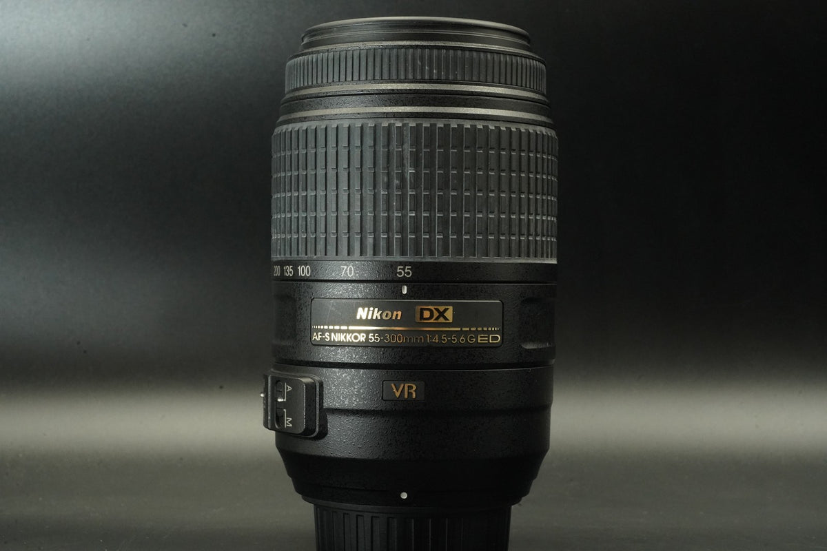 Nikon D5300 AF-S 18-55mm + 55-300mm Lens -147K cuts- US STOCK #12230