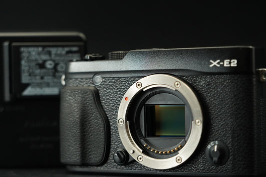 Fujifilm X-E2 Mirrorless Digital Camera Black Used US STOCK #11671