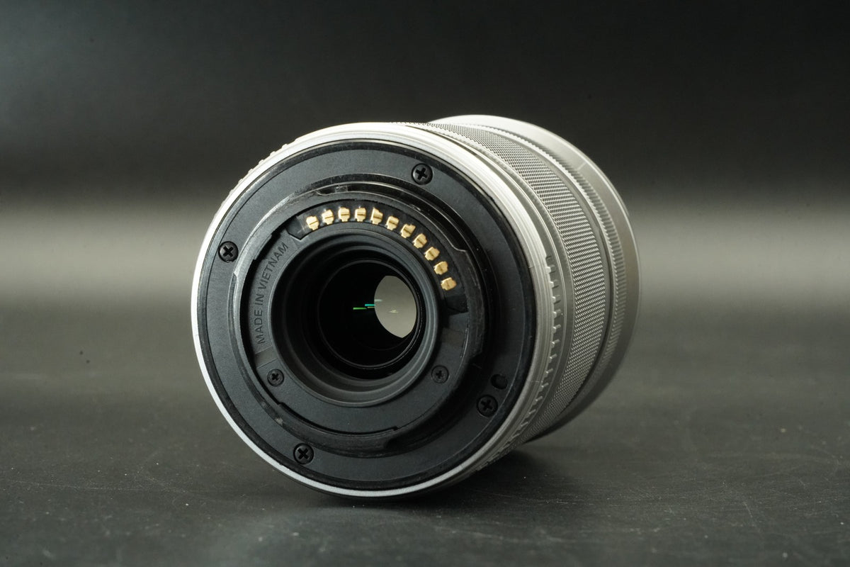 Olympus PEN E-PL7 Digital Camera White with 14-42mm Lens US STOCK #10166