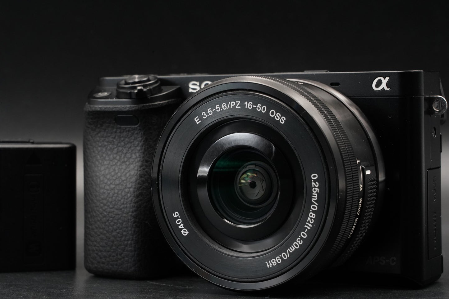 10198 cuts! Sony a6000 Digital Mirrorless Camera Black with Lens 10821