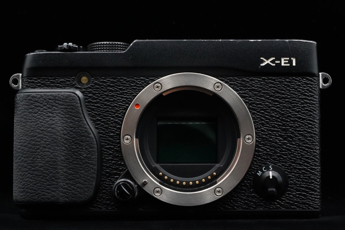 Fujifilm X-E1 16.3MP Digital SLR Camera Body Black US STOCK #11841