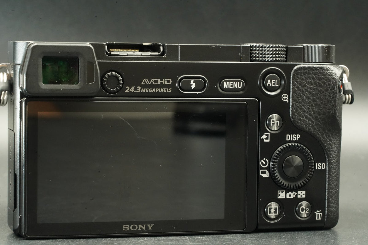 Sony a6000 Digital Mirrorless Camera Black with Lens -11426 cuts- #12328