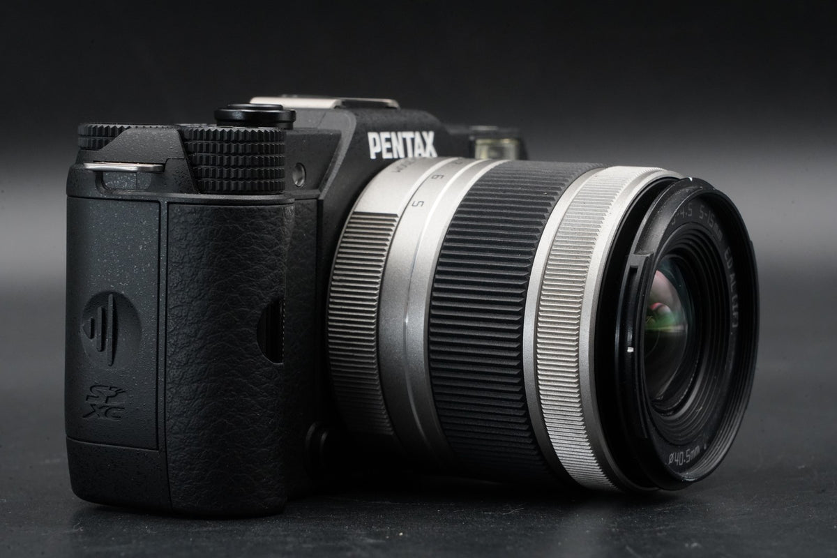 Pentax Q7 Black Digital Mirrorless camera with Lens -245 cuts- #11455