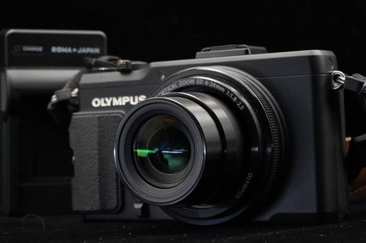 Olympus STYLUS XZ-2 Point and Shoot Digital Camera Black [] US STOCK #9538