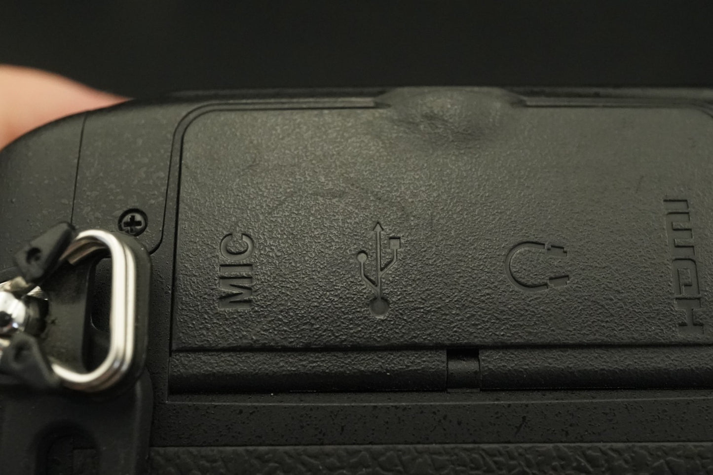 43777 cuts! Nikon D800 36.3MP FX DSLR Camera Body Used US Duty Paid 11700