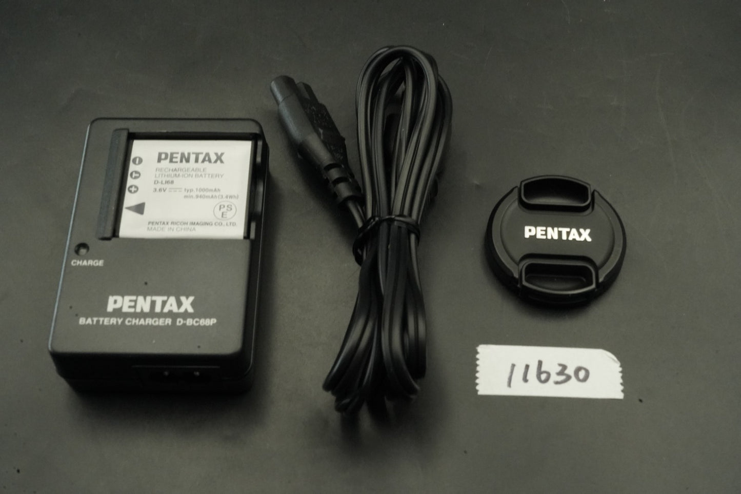 419 cuts! Pentax Q10 Black w/ 5-15mm Black 02 Zoom Lens Kit 11630