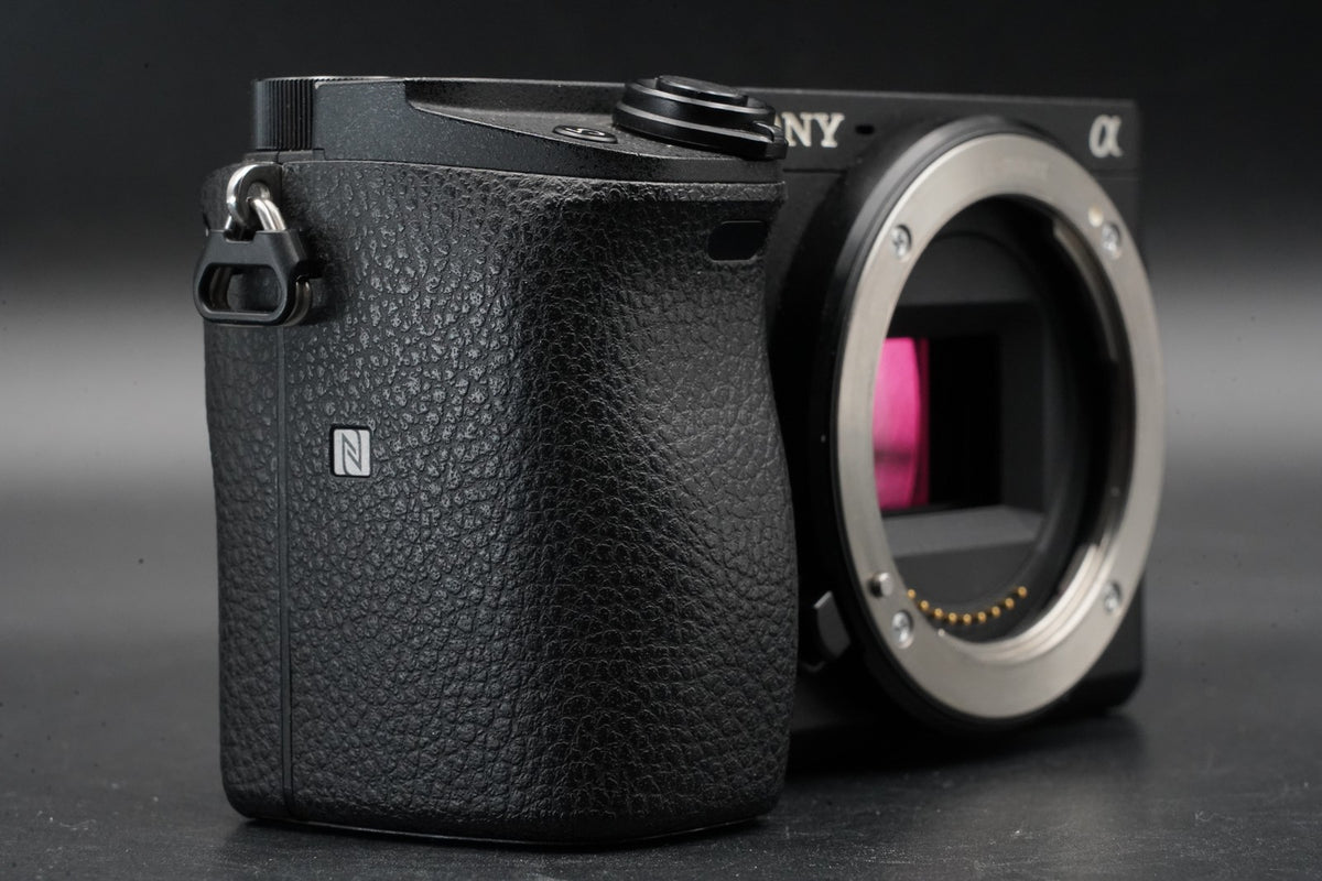 Sony a6300 + 16-50mm PZ Lens Mirrorless Digital Camera Black -12267 cuts- #12103