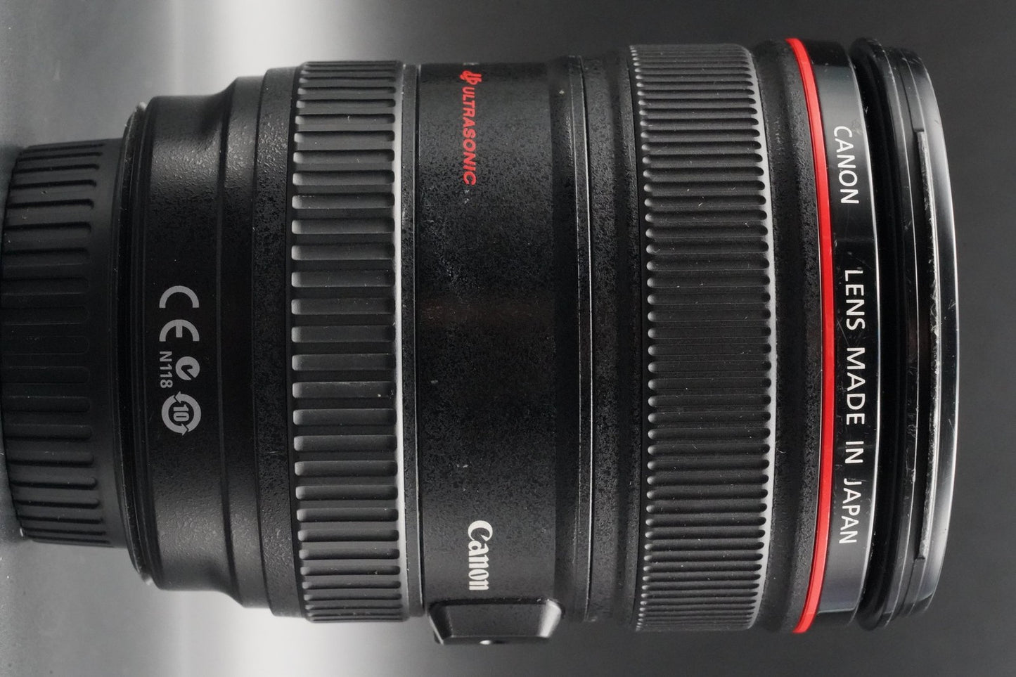 Canon EOS 5D Mark II DSLR Camera + EF 24-105mm f/4 Lens Black 10364