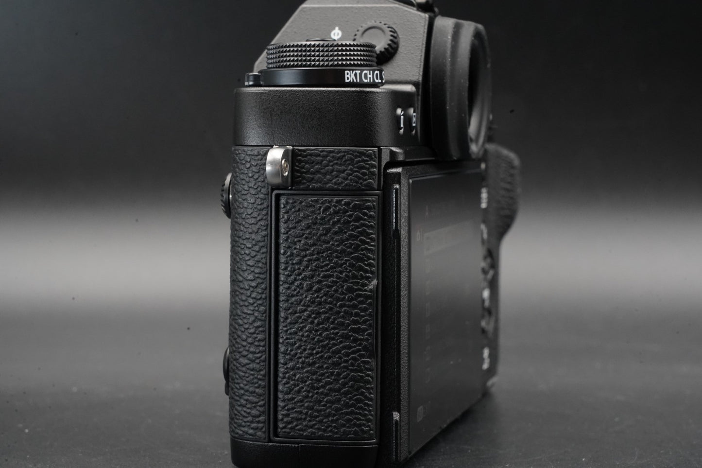 32 cuts! Fujifilm X-T1 Mirrorless Digital Camera 16.3MP Black US Duty Paid 11240