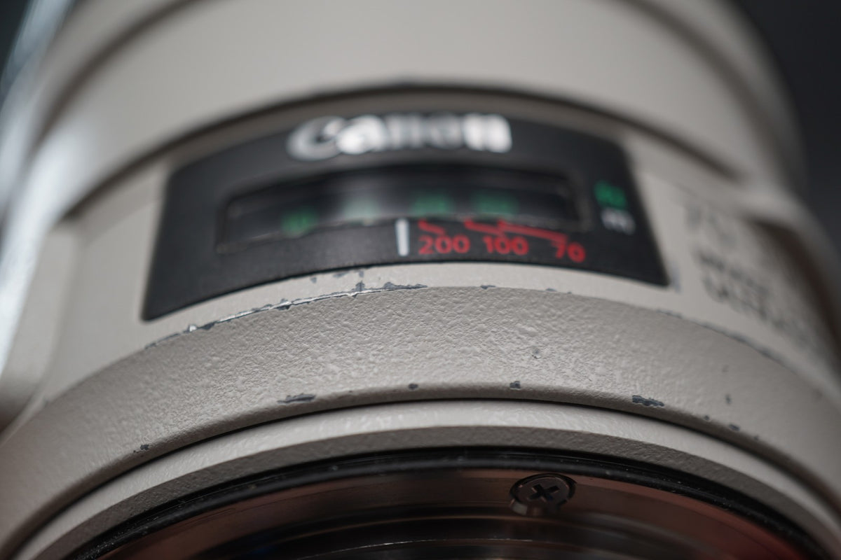 Canon EF 70-300mm f/4-5.6 L IS USM Lens US STOCK #11731