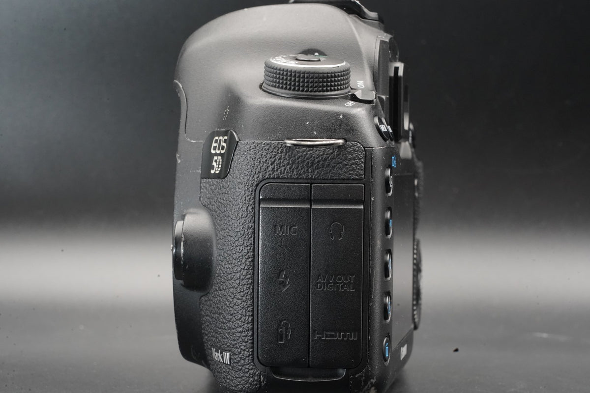 Canon EOS 5D Mark III Digital Full Frame Camera DSLR -2783 cuts- US STOCK #11502