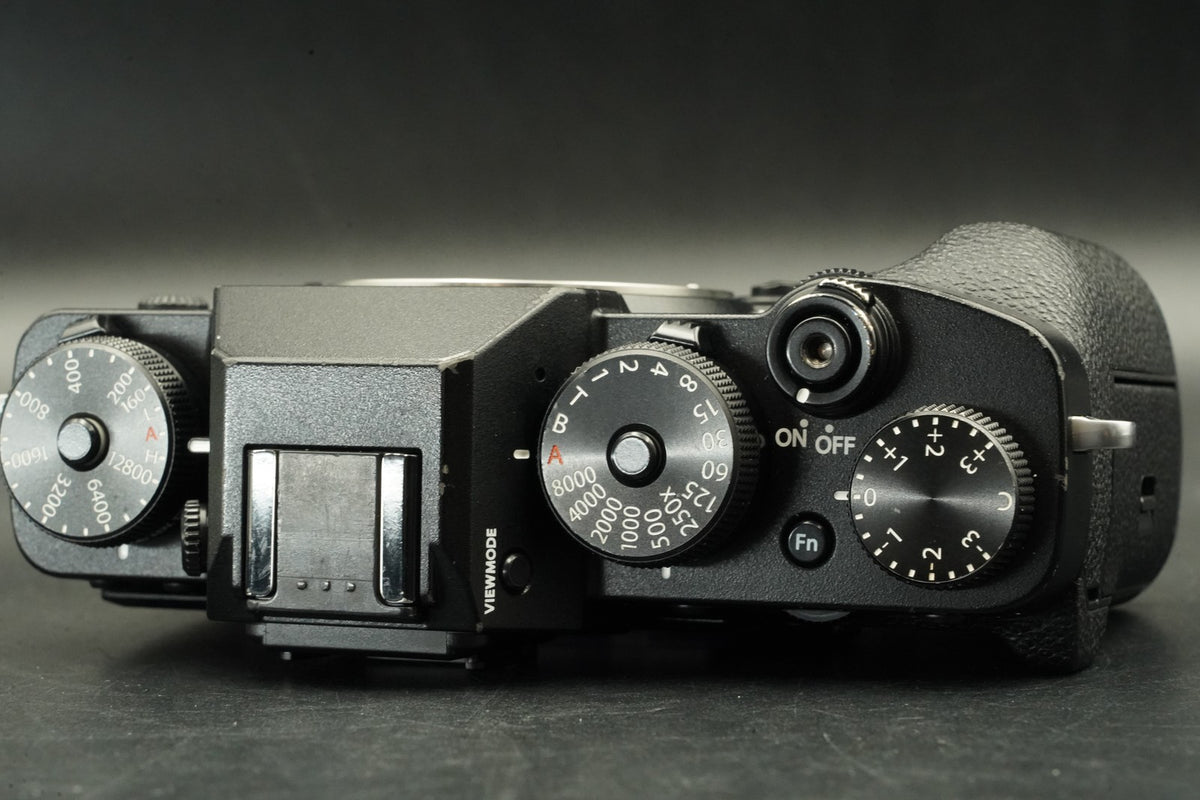 Fujifilm X-T3 Mirrorless Digital Camera Black -25 cuts- US STOCK #12172