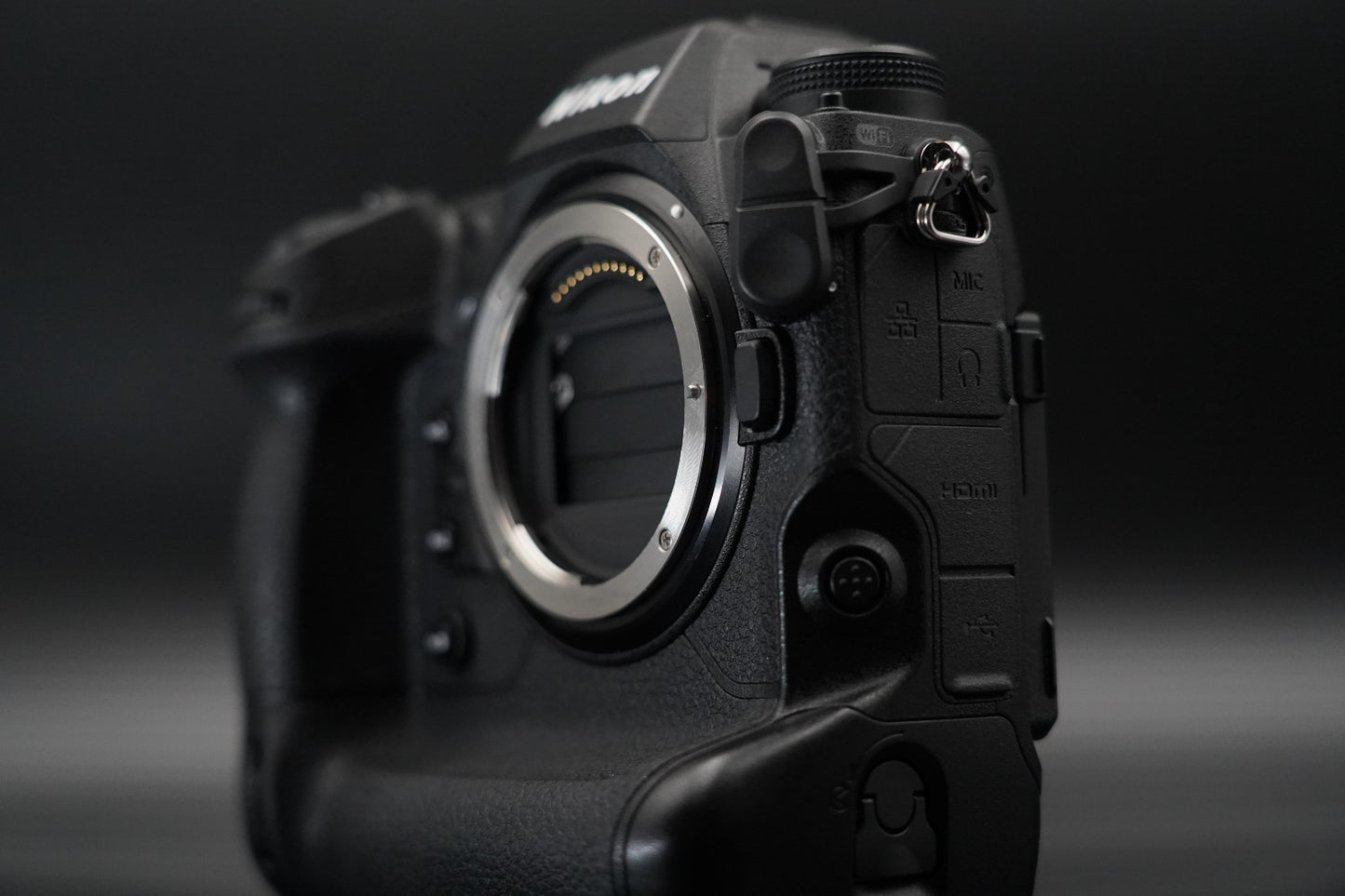 Nikon Z9 Mirrorless Camera Body ALMOST UNUSED 10661