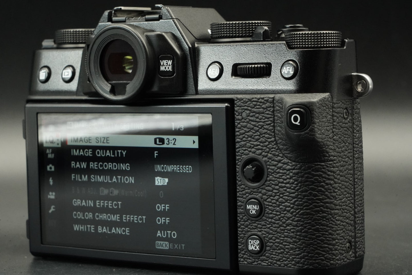 Only 490 cuts!!! Fujifilm X-T30 Silver Mirrorless Digital Camera 11588