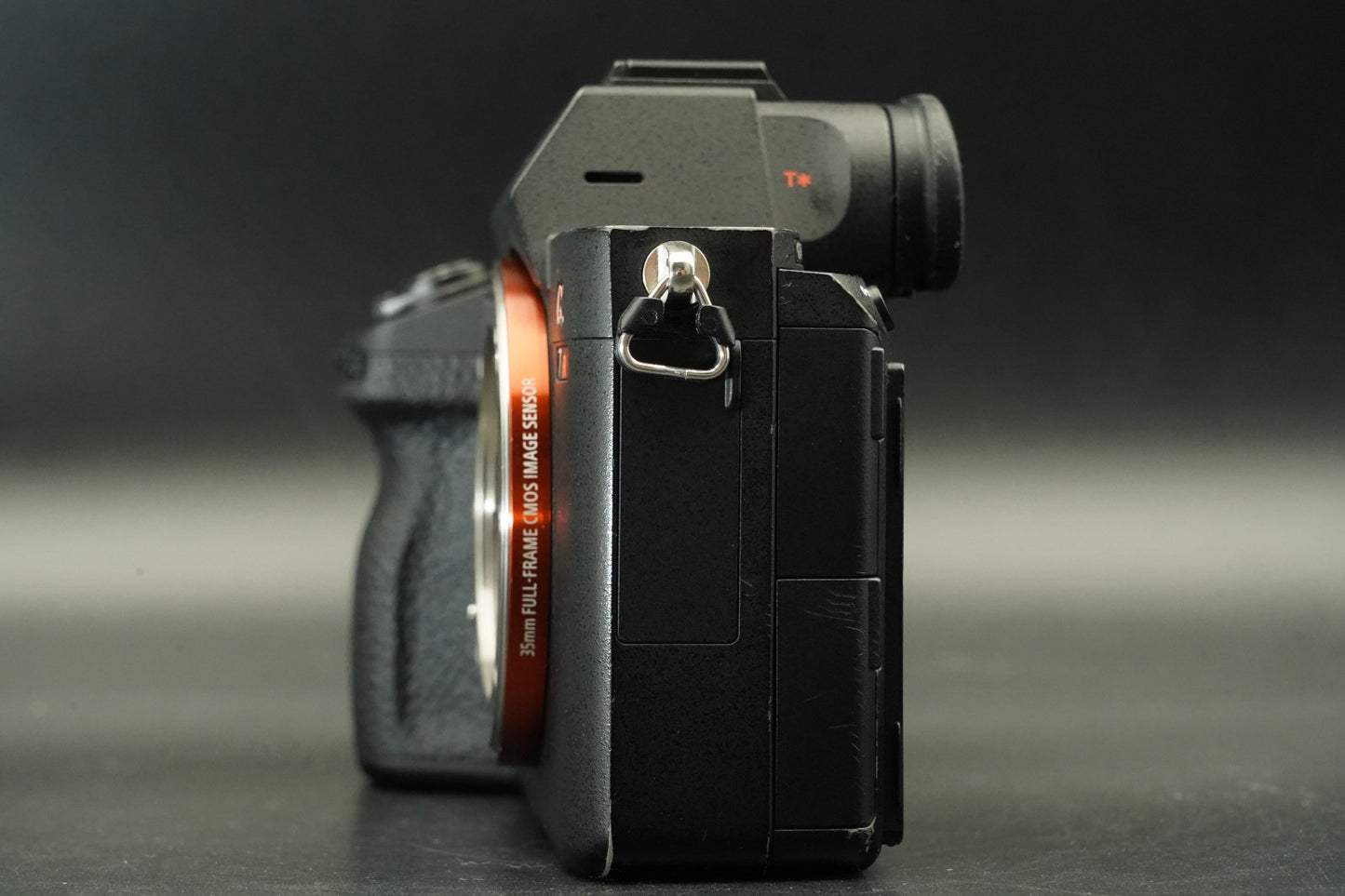 Sony A7R III ILCE-7RM3 Mirrorless digital camera English OK US Duty Paid 11623