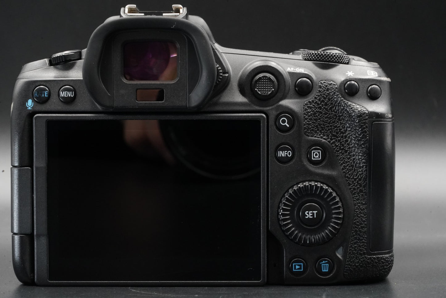 Canon EOS R5 Mirrorless Digital Camera US Duty Paid Excellent Condition 10629