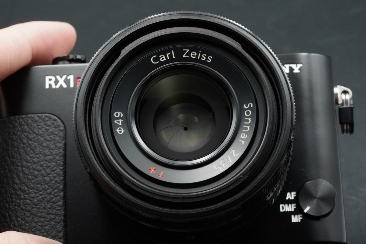 SONY Cyber-Shot RX1R DSC-RX1R 24.3 MP Digital Camera [English OK] #10927