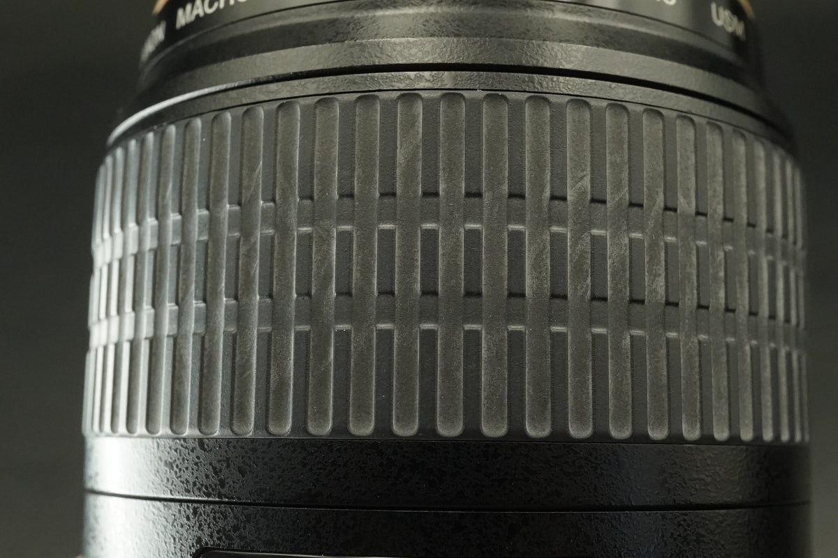 Canon EF 100mm f/2.8 Macro USM Prime Lens US STOCK #12000