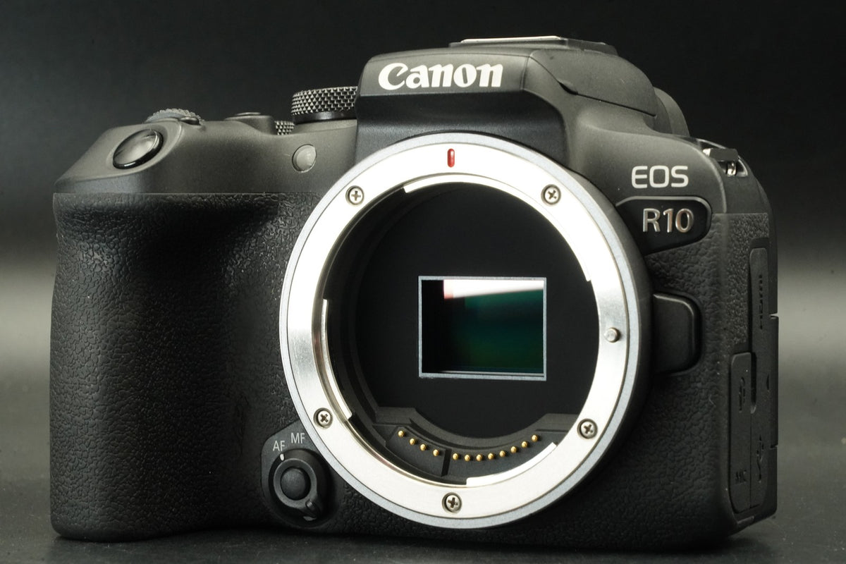 Canon EOS R10 Black APS-C Mirrorless Digital Camera -162000 cuts- #12068