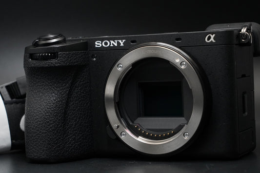 SONY a6700 ILCE-6700 Mirrorless Camera Black US DUTY PAID 10558