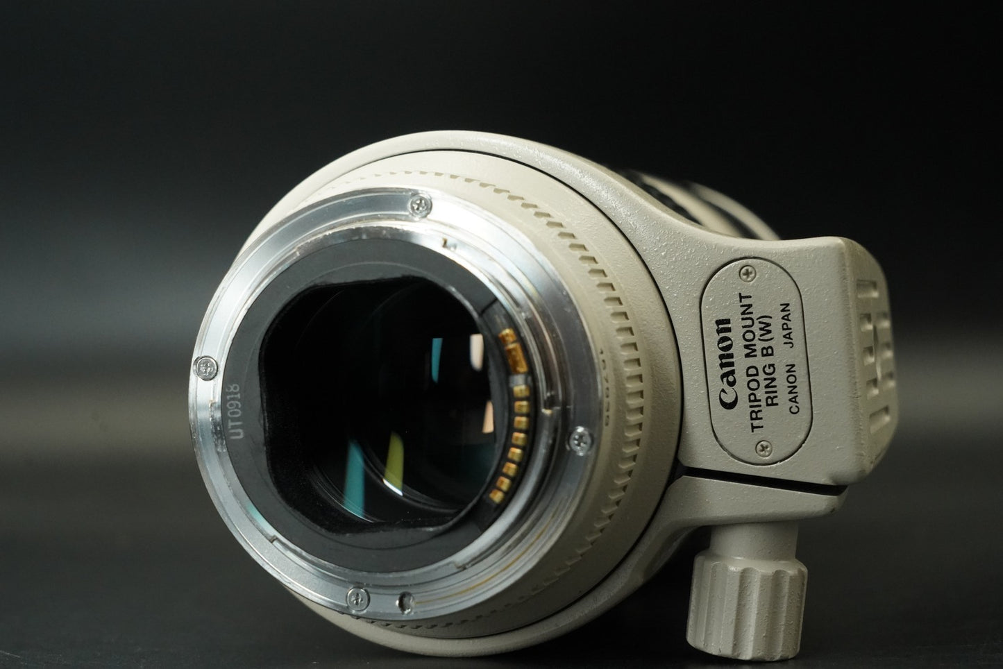 Canon EF 70-200mm F/2.8 L IS USM Telephoto Zoom AF Lens #11724