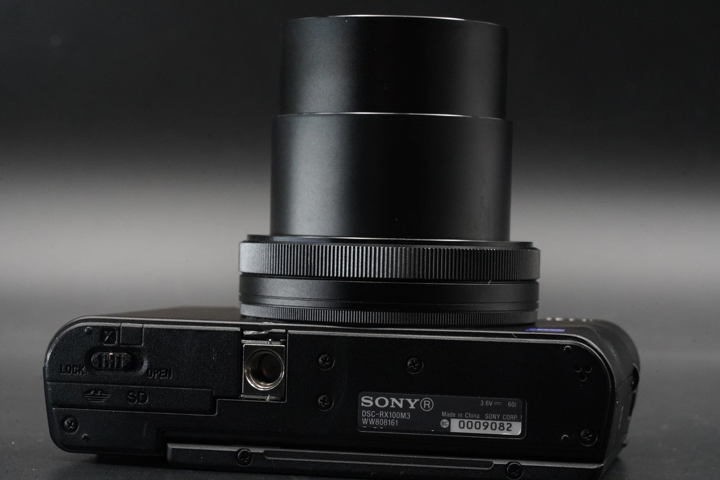 Sony Cyber-shot DSC-RX100M3 III Point Shoot Digital Camera US Duty Paid 10786