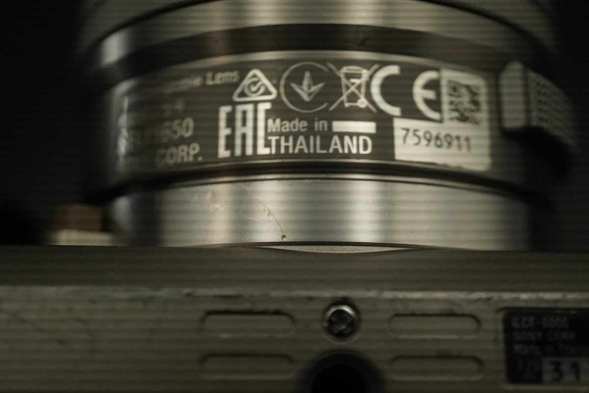 Sony a6000 Digital Mirrorless Camera Silver w/ 16-50 + 55-210mm 31032 cut #12012