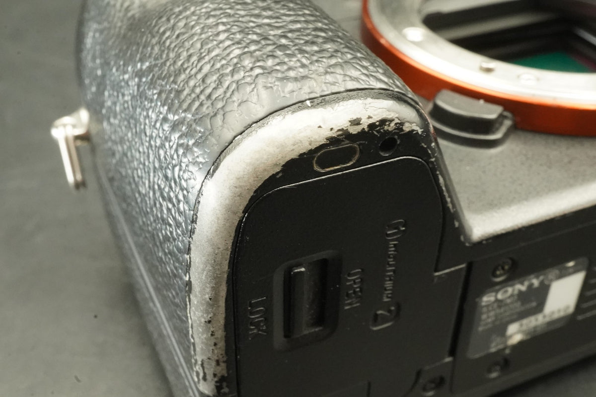 Sony Alpha a7 III ILCE-7M3 Digital Camera -280434 cuts- 12386