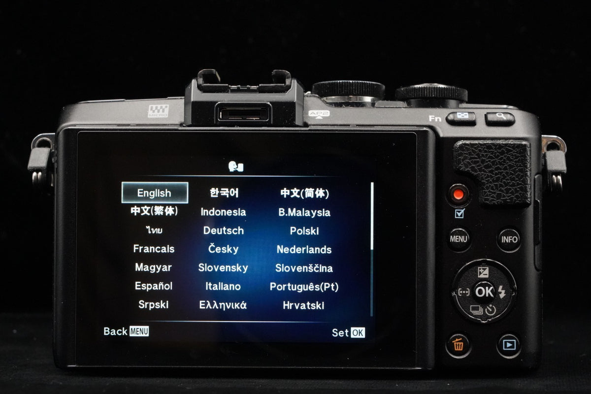 Olympus PEN E-PL7 Digital Camera Black with Lens US STOCK #9721