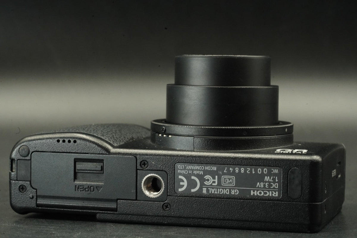 Ricoh GR Digital III 3 10.0MP Digital Camera JAPAN -6132 cut- #12395