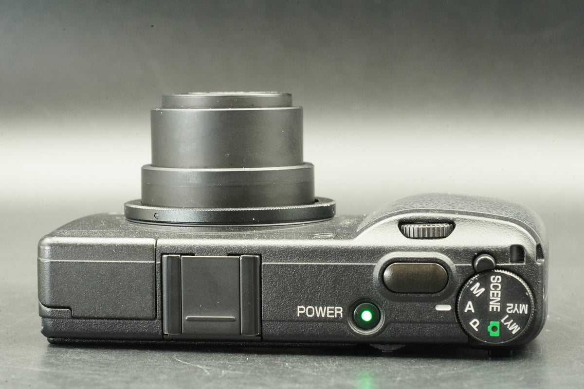 RICOH GR DIGITAL II 10.1 MP Compact Camera -8838 cuts- #12466