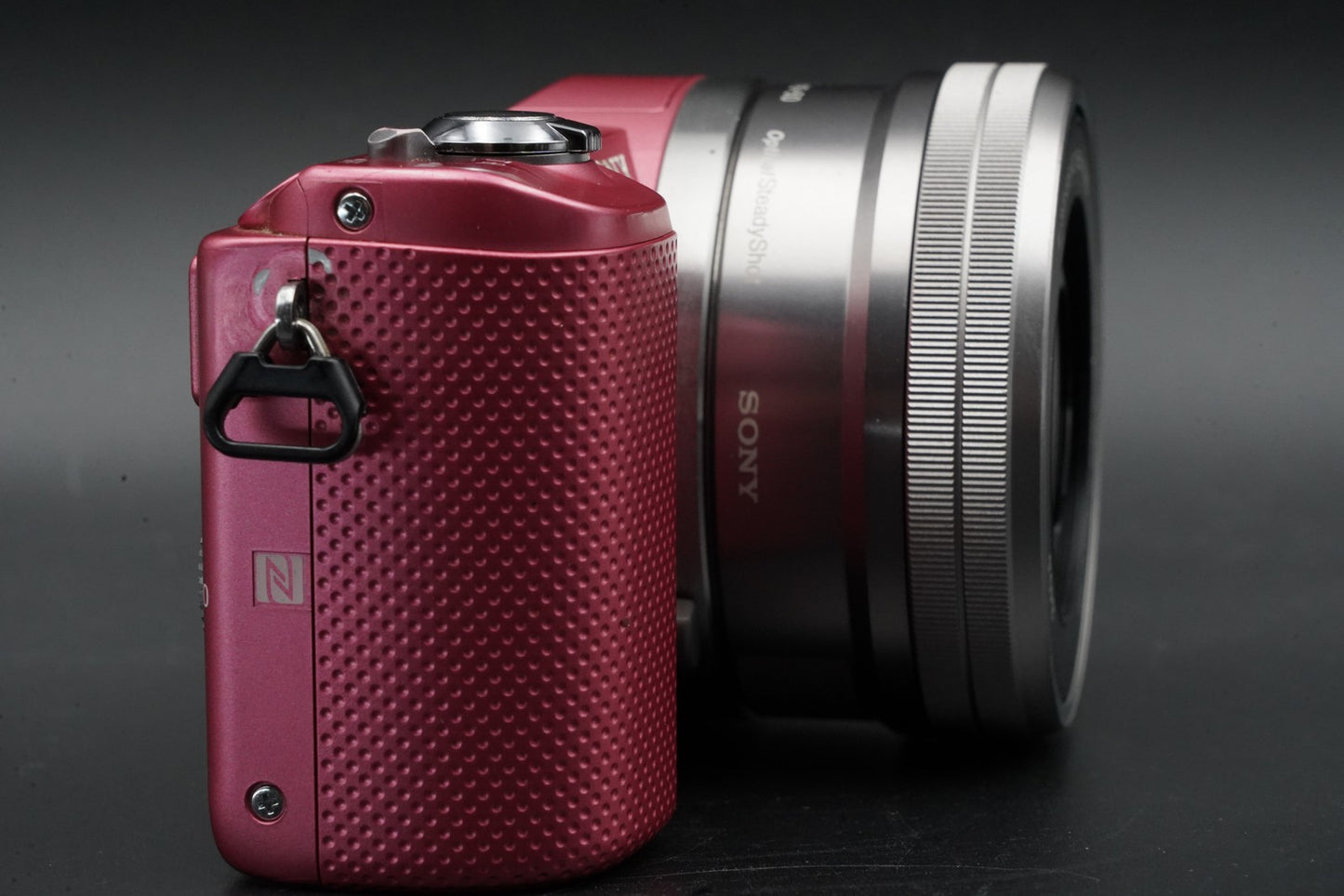Sony Alpha a5000 Mirrorless Digital Camera with 2 Lens Pink 10738