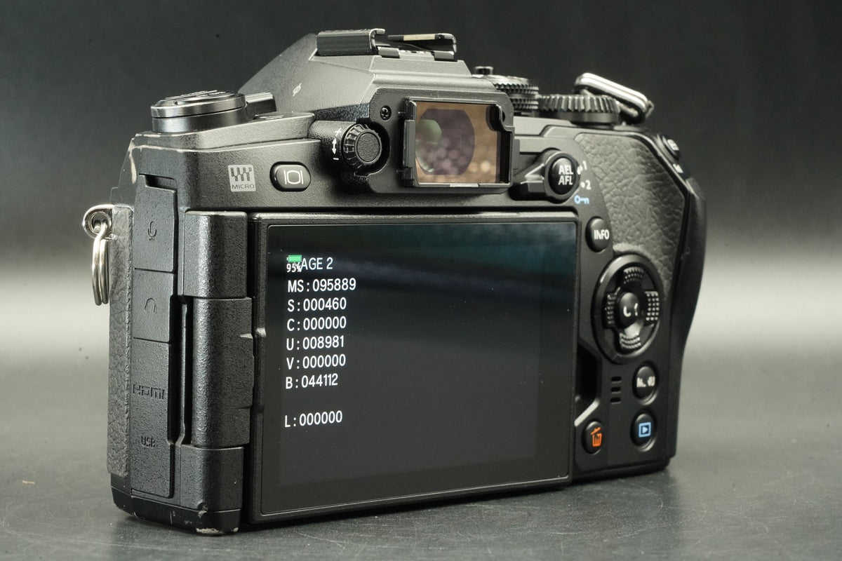 Olympus OM-D E-M1 Mark II Digital Camera Black Body -95889 cut- 12333#